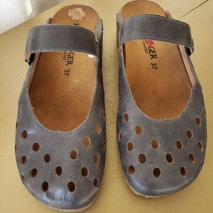 Haflinger Women's TS Crystal Mule